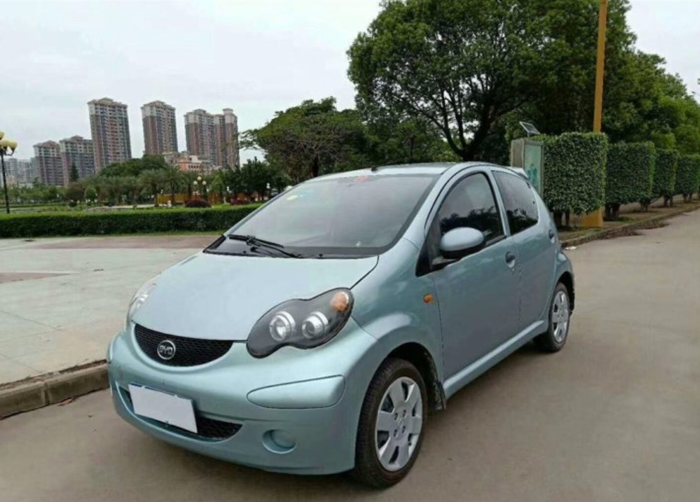 最便宜的汽车多少钱一万左右的新车有哪些