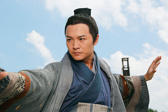 神雕后传：杨过去世，小龙女为杨过生下一子，指点武功为杨过报仇