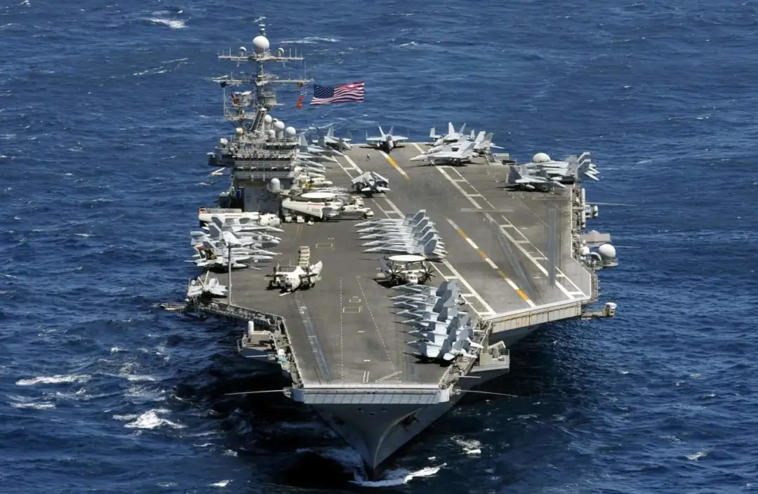 航母越大越好:辽宁舰和山东舰加一起,敌不过一艘尼米兹级 航母越大越好:辽宁舰和山东舰加一起,敌不过一艘尼米兹级