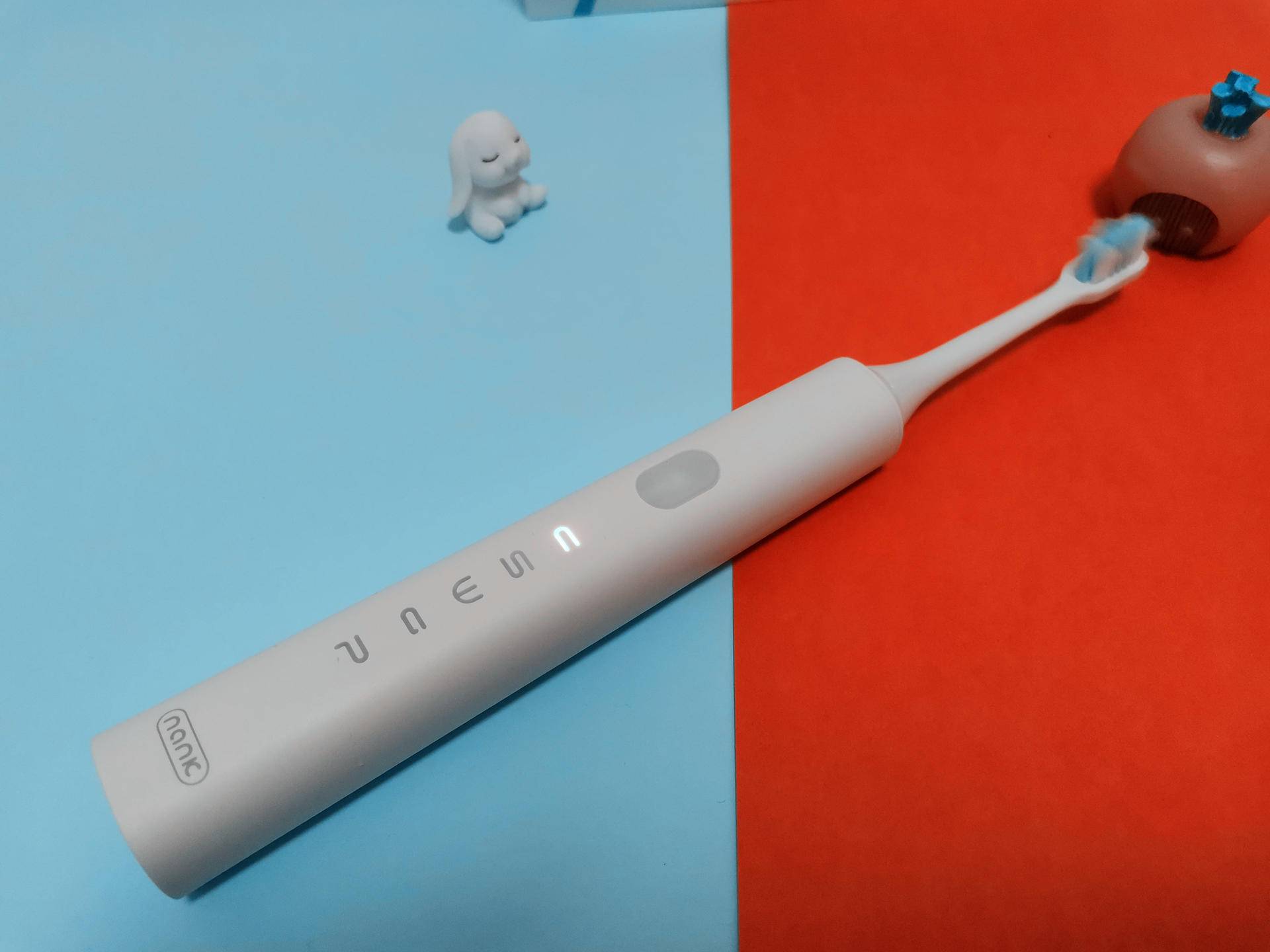 NANK-shiny——原来这就是电动牙刷？