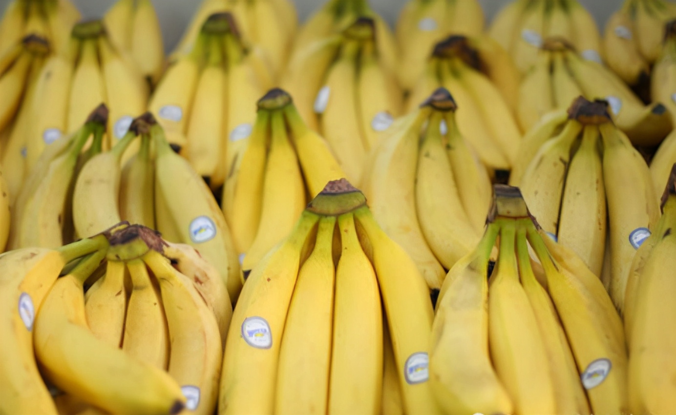 图片[2]-如何辨别催熟香蕉？ 这3种情况 白给都不能吃-起舞食谱网