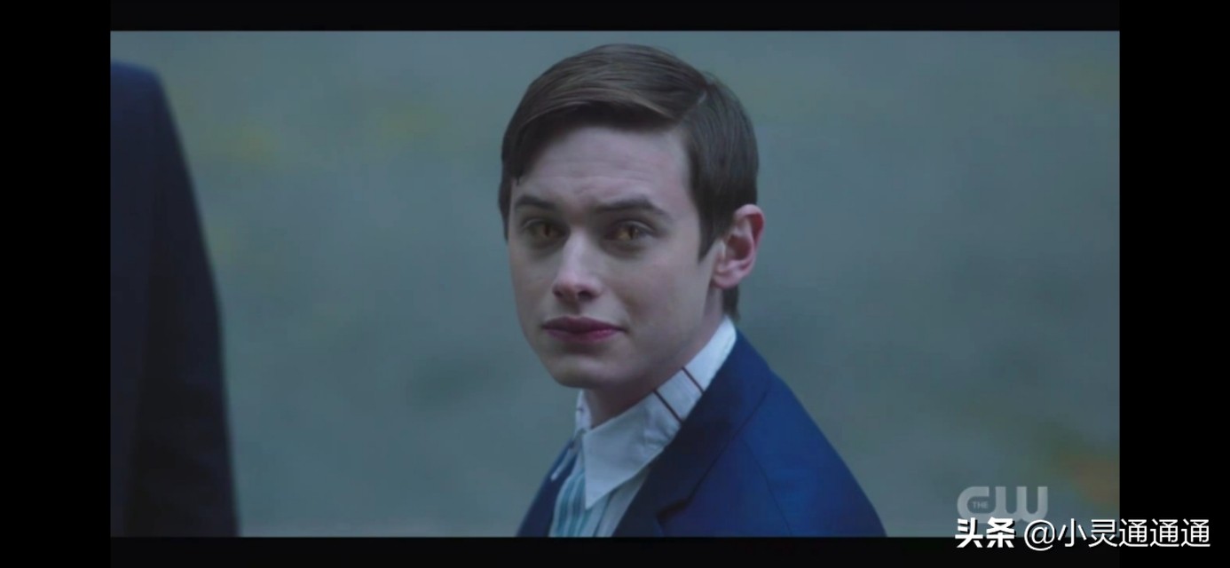 美剧两句恐怖故事，一集两句话，20分钟就能让你