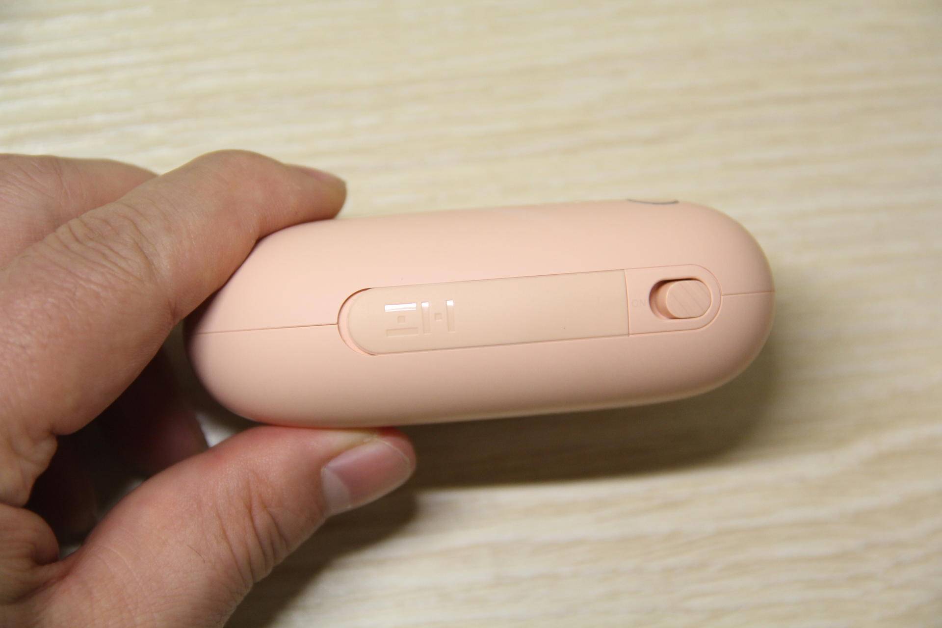 冬天冷飕飕，你的她手里也有这么一个小可爱么？
