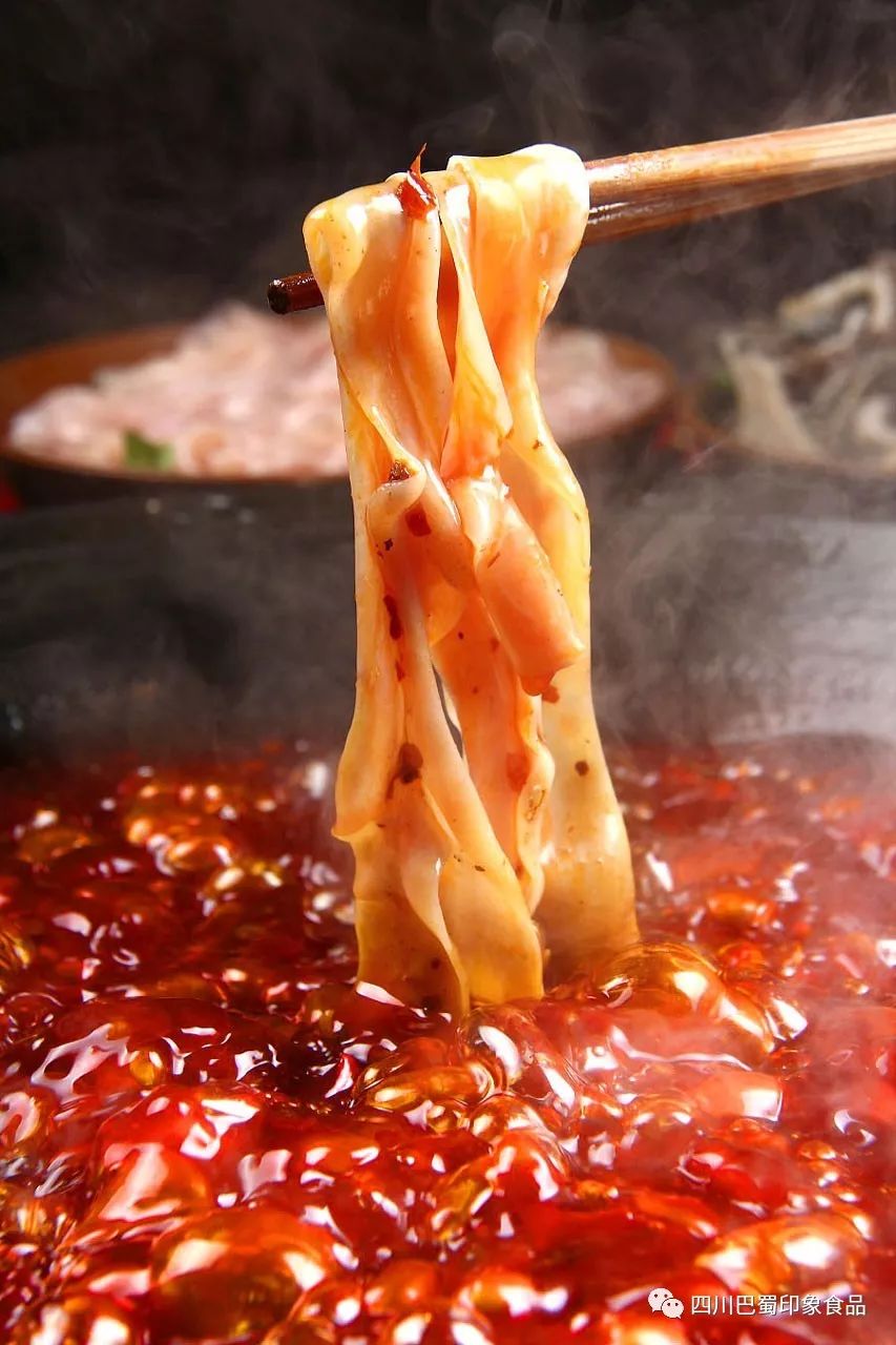 聊聊吃火锅时大家都爱点的一道菜：火锅鸭肠！