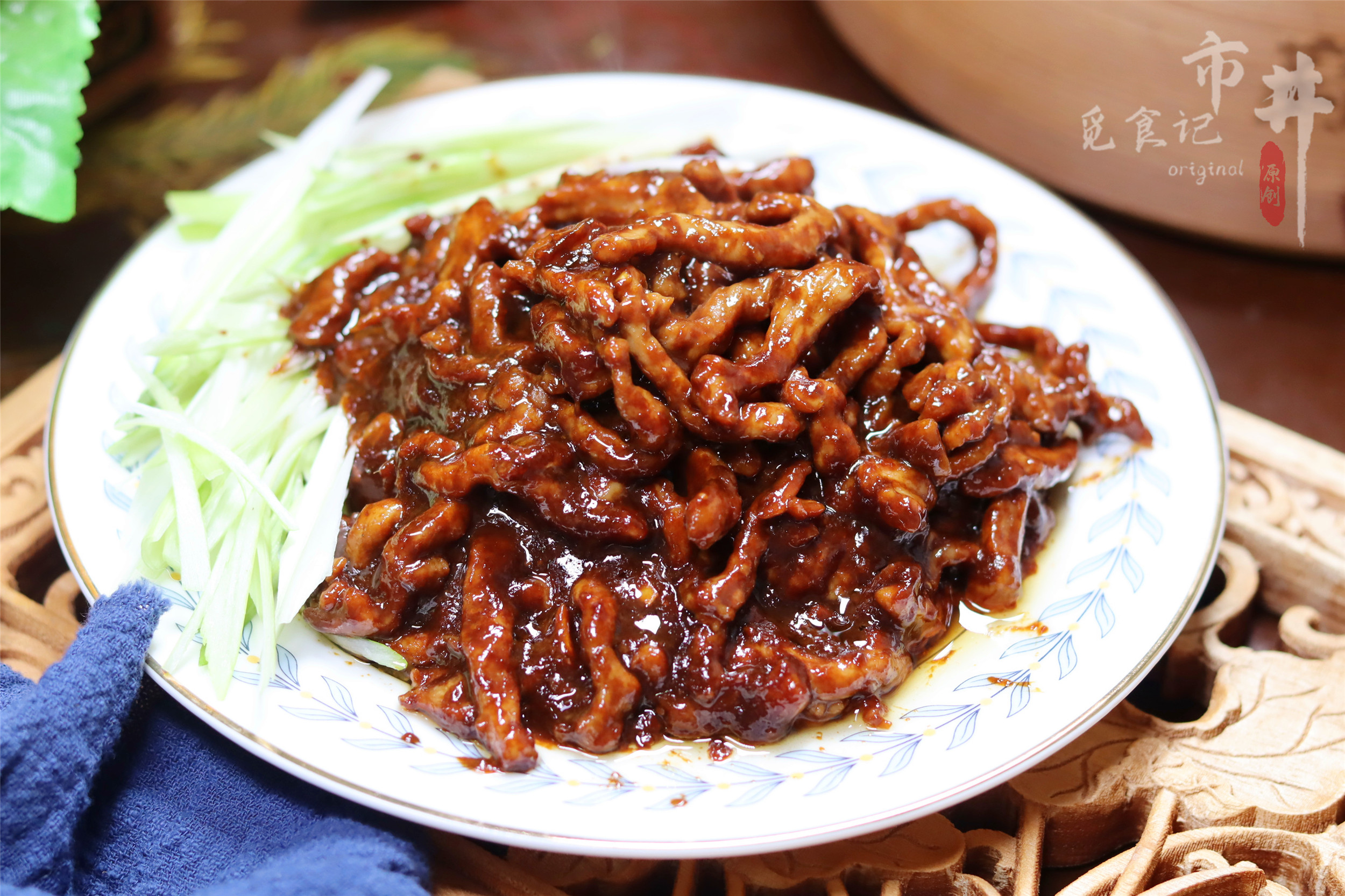 教你做拿手菜“京酱肉丝”，几个步骤记住了，炒的和饭店一个味