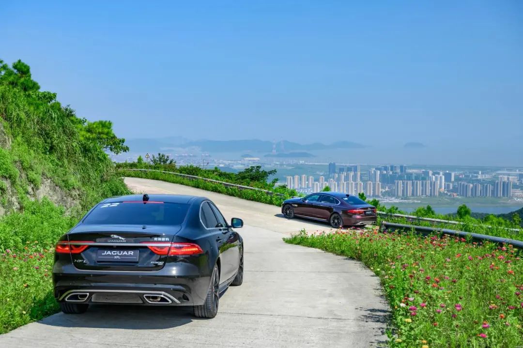 内饰大改，赛道试驾捷豹XFL