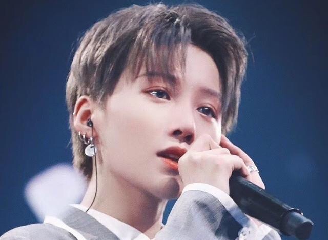 刘雨昕登英文报《南华早报》，第一实至名归，