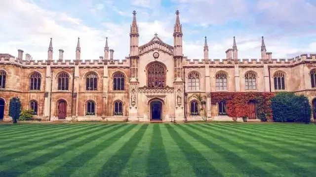英国最难申请的10所大学，你猜猜哪所大学的最高