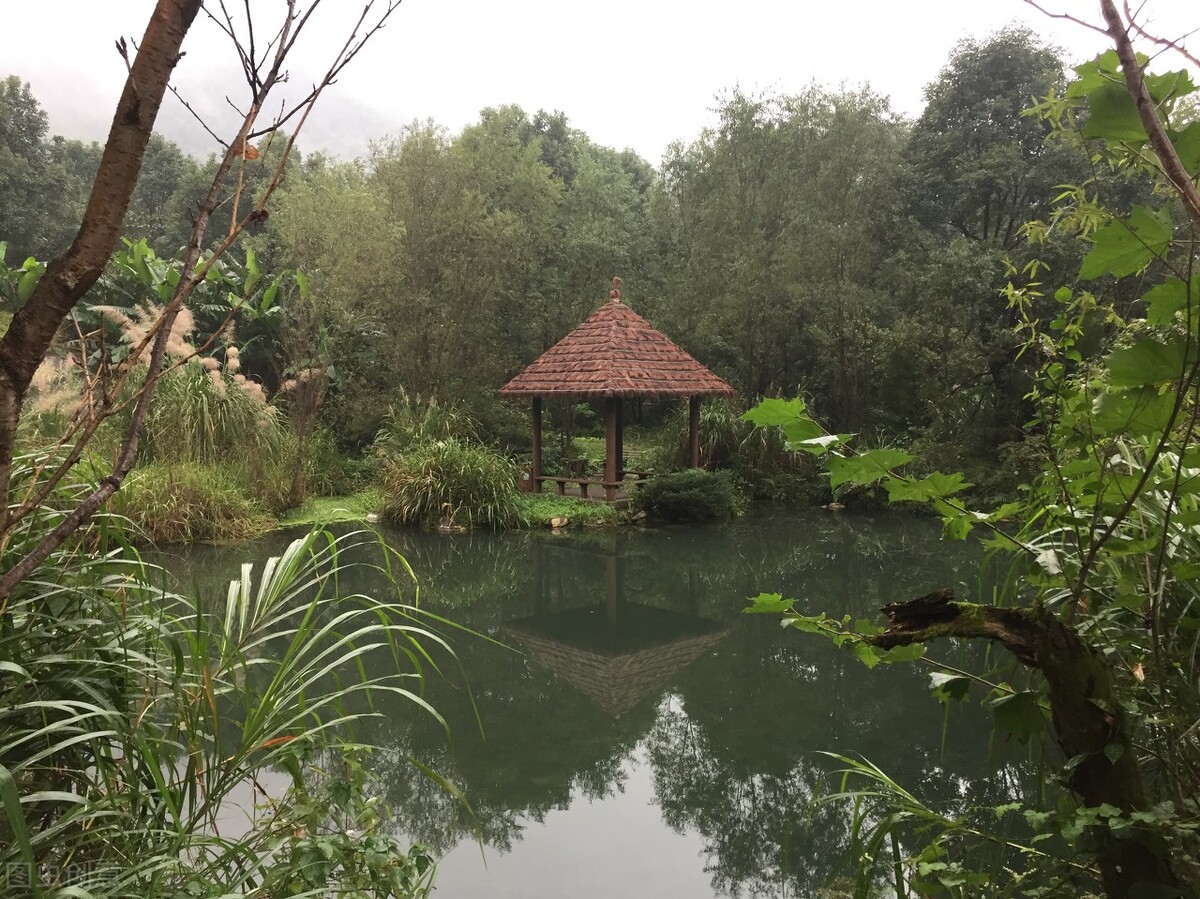 最适合养老的10个魅力景点，人杰地灵的好地方，看完想立马退休