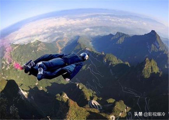 翼装飞行失联女大学生遗体已找到，为什么她的