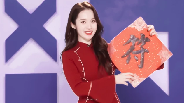 “越黑越红”的《青春有你2》，暴露出娱乐圈默