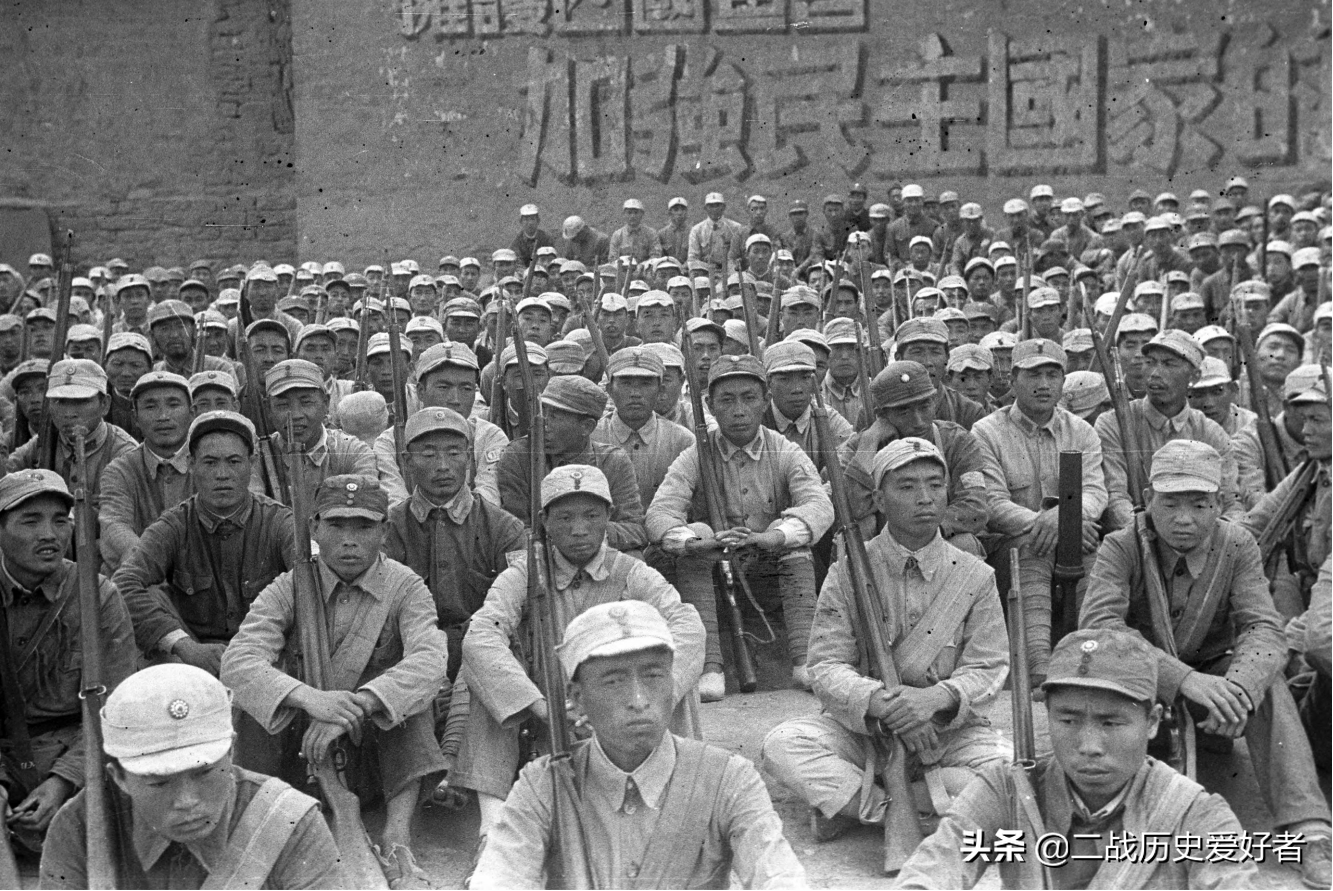 这才是八路军主力，三八大盖、掷弹筒一应俱全