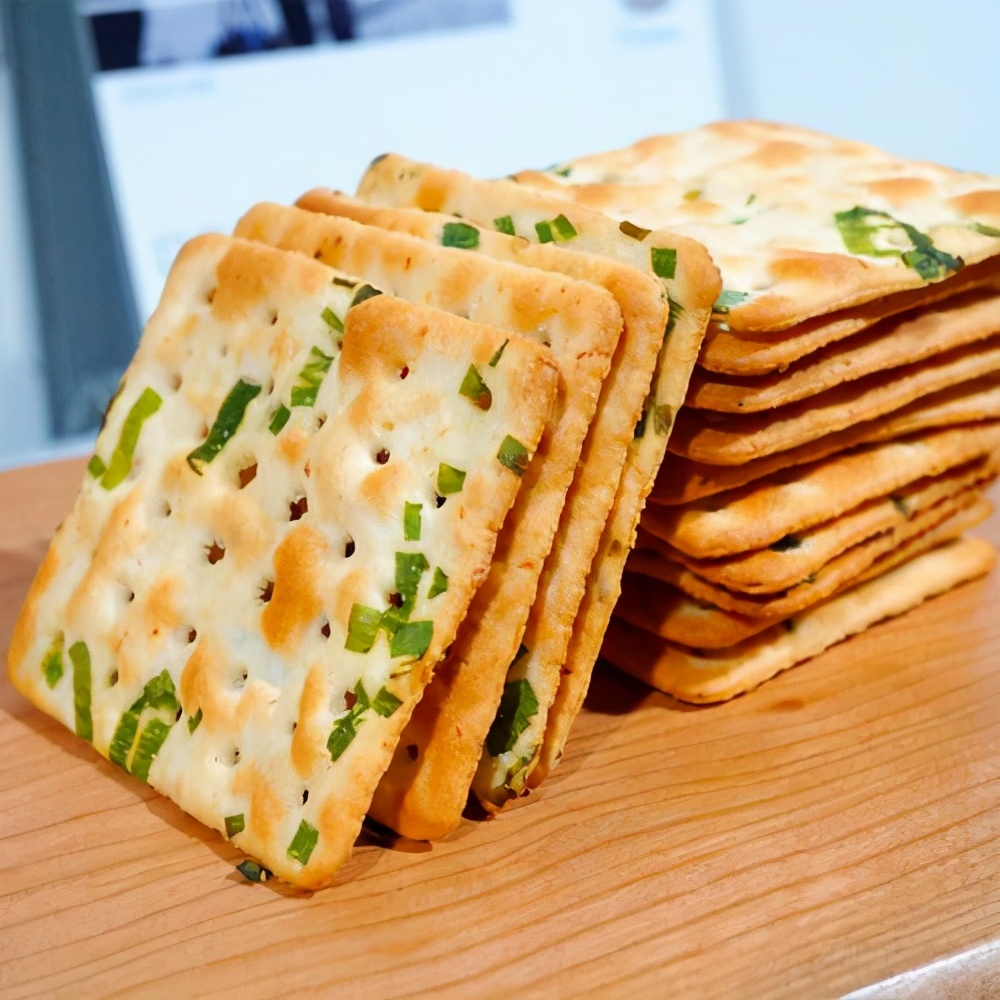 苏打饼干，可以养胃吗？2大危害要知道