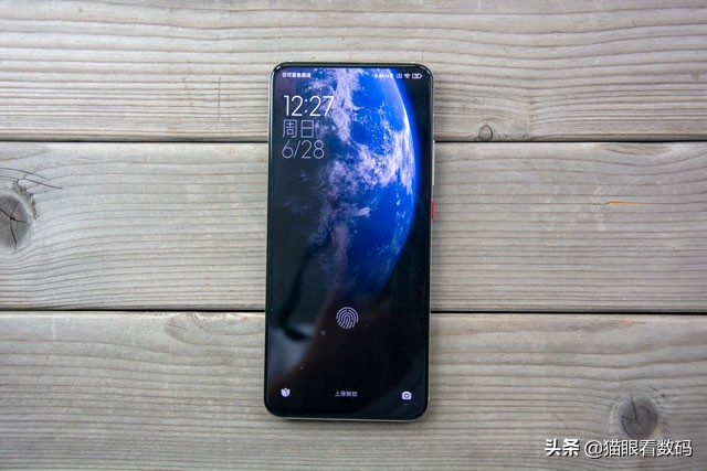 MIUI12稳定版宣布消息推送 第一批13款手机更新，三大作用升級