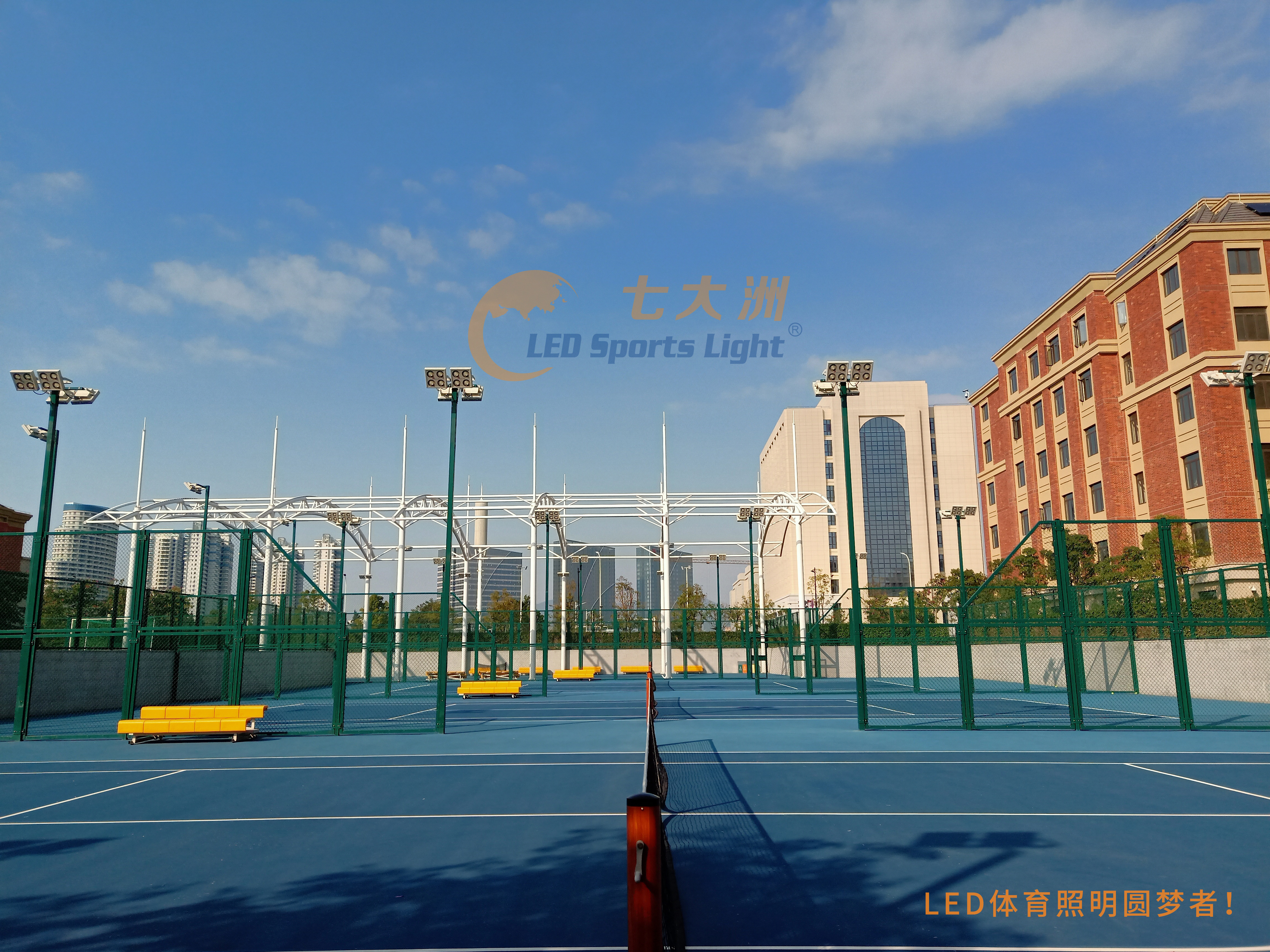 七大洲LED体育运动场馆照明系统 防眩 营造良好的运动氛围