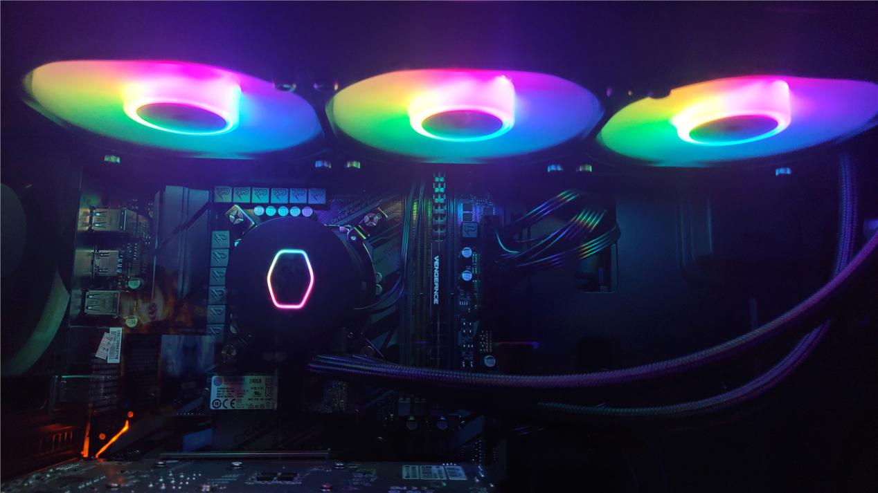 这是第一次也是最后一次，反正我以后再也不找“熟人”装机了