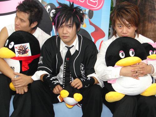 11年后花儿乐队卷土重来，乐队还是那个乐队，只