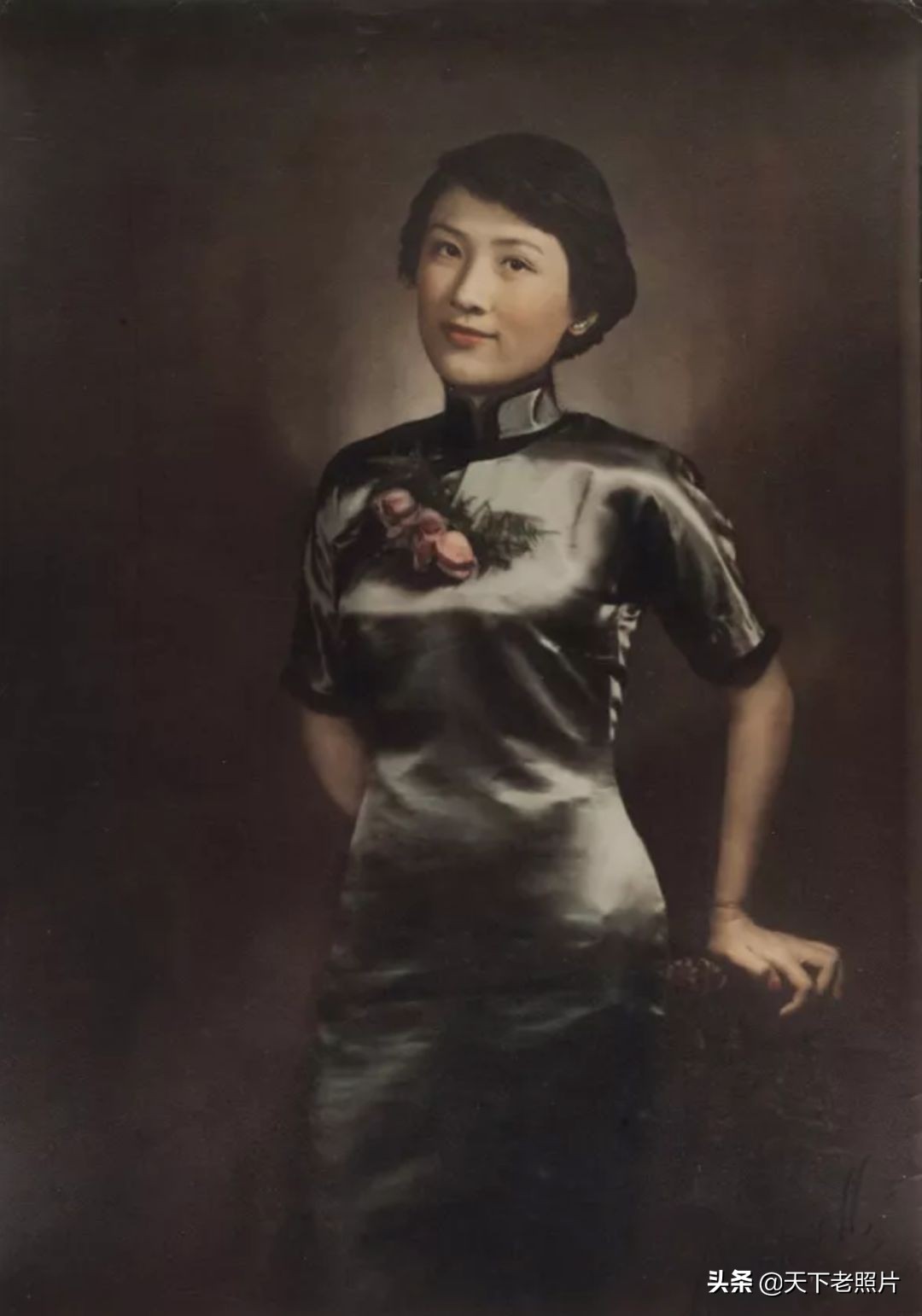 民国期间 沈石蒂在上海拍摄的绝美女子照片集
