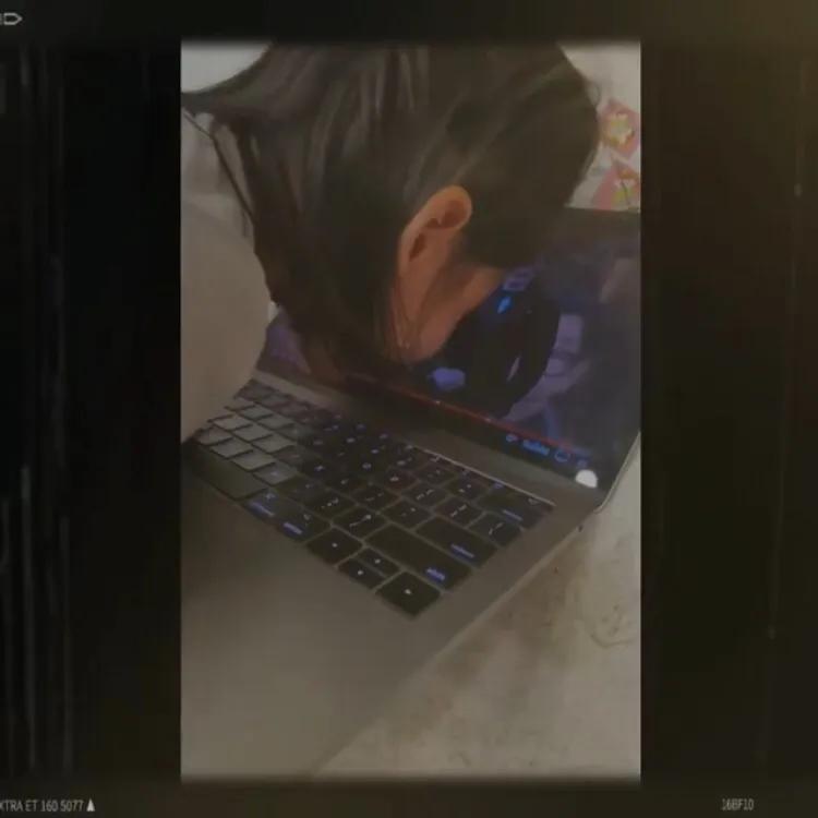 陳豪參加頒獎禮堪稱最佳防疫，3歲女兒看直播隔著屏幕對爸爸撒嬌