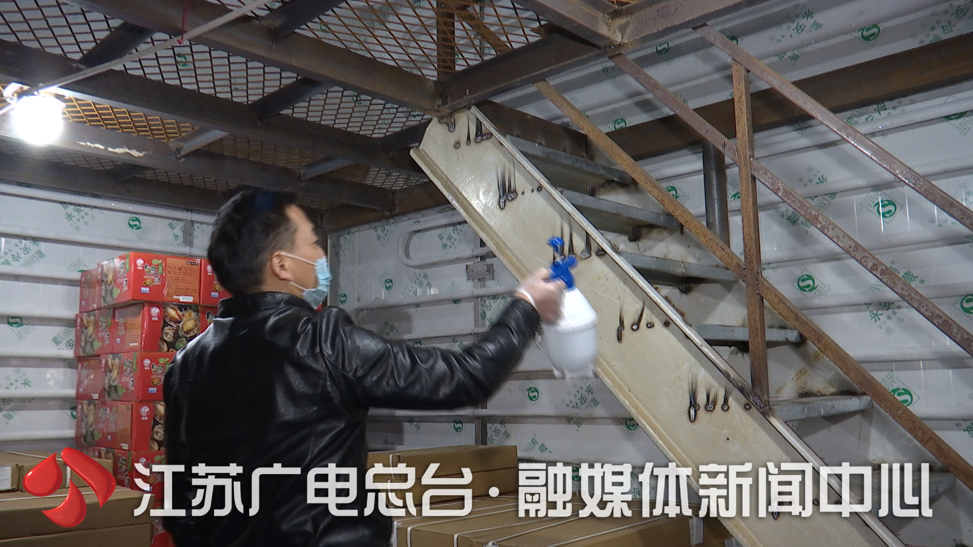 极力保障南京最大“菜篮子”冷链食品安全！众彩市场人员食品都要过检测关