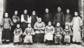 天姿国色的陆英：老人说太漂亮的活不长，果然