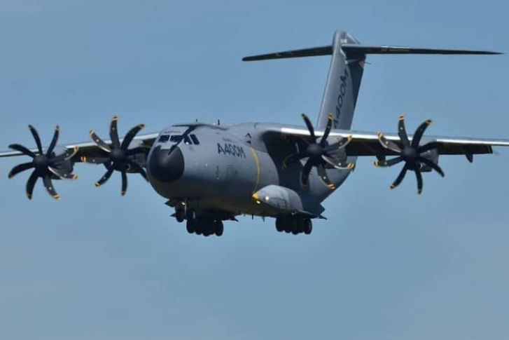 12种不同类型的（军用）货机