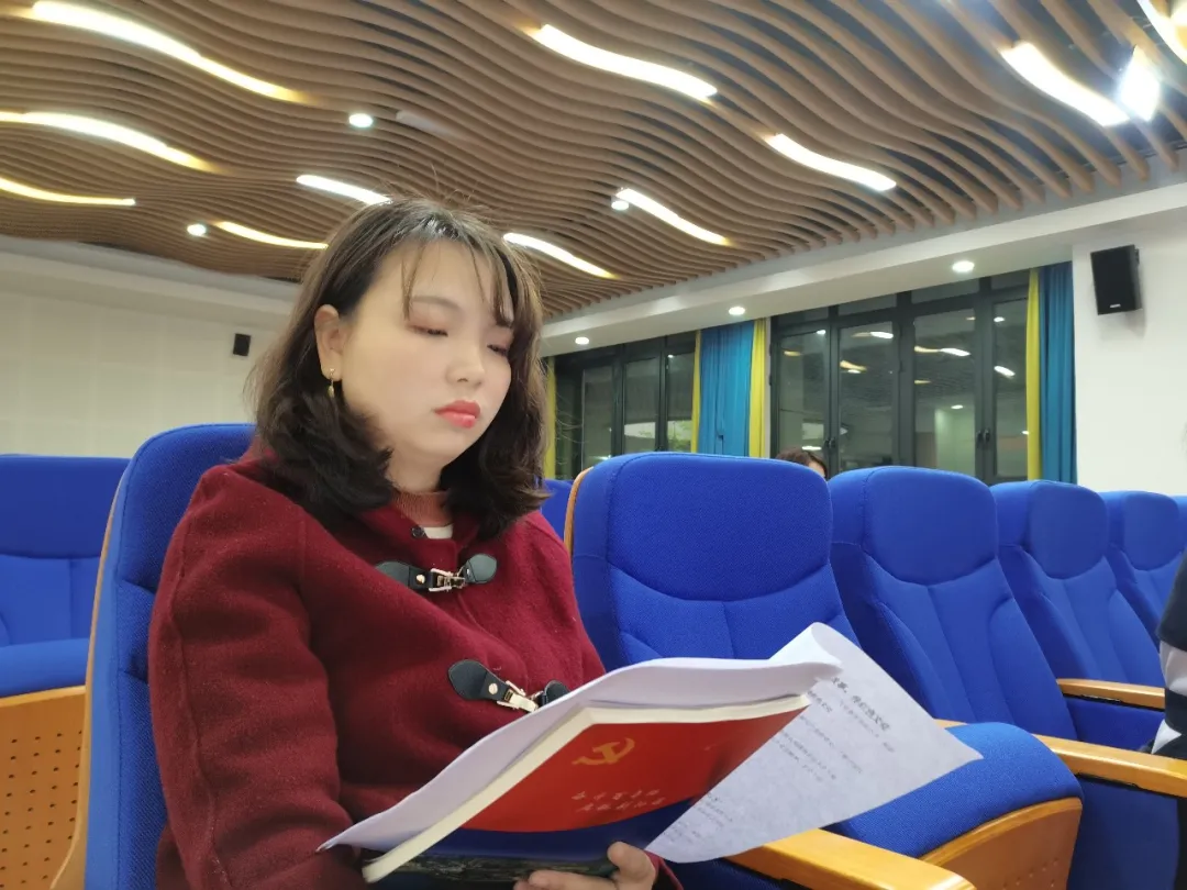 难忘100年 忆党史 明初心丨天府新区华阳小学开展班主任技能大赛