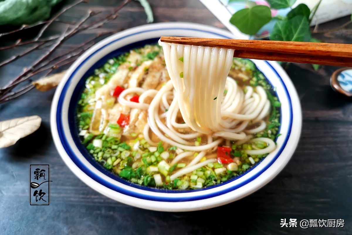 想懶就做這碗麵，簡單一沖就好，早餐來一碗，肚中溫暖，胃裡滿足