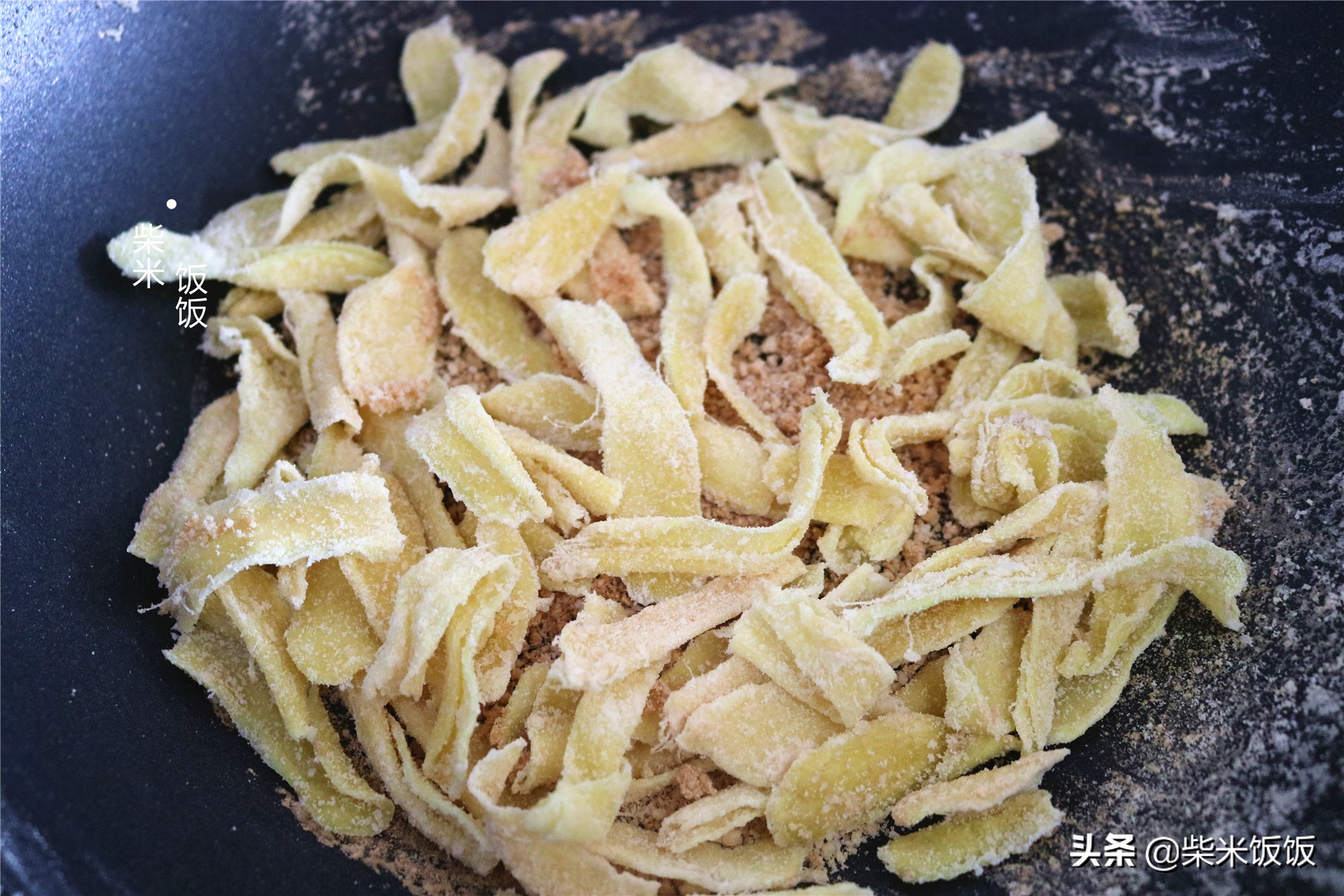 三伏天养身体，不吃肉也要吃它，每天两片，脾胃健康胃口好