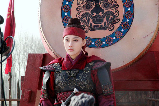 为何张馨予婚前婚后大变样？女人和谁在一起，