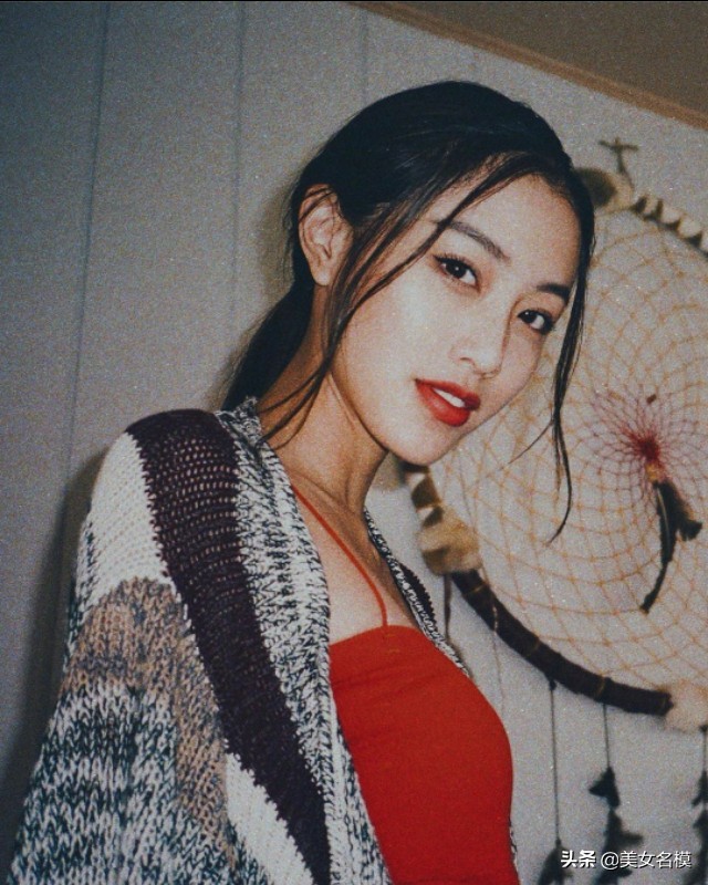 台灣最美星二代遊宇潼