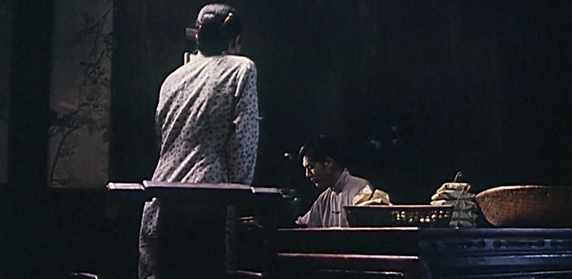 旧时代的女人，命运有多悲惨？看完这部电影你