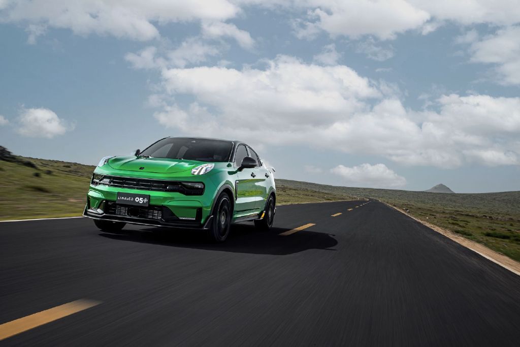 品牌首款性能SUV，领克05+上市售23.58~26.18万元