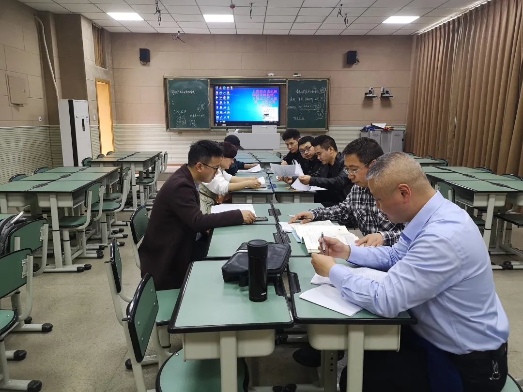 实践 渐进 提升丨双流区棠湖中学开展通用技术“深度学习”教研会