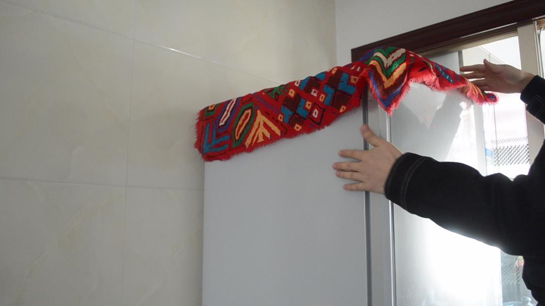 電冰箱上面不要放3樣物品，放錯了記得及時挪走，看完長見識了