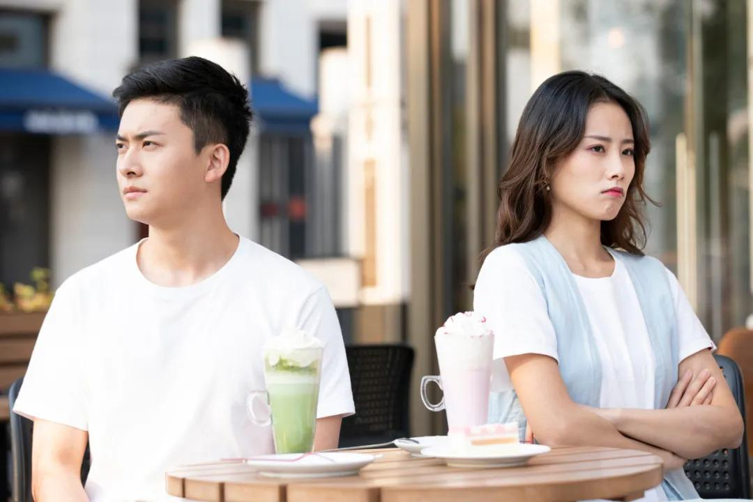 运维女生求助:感觉老是被项目经理针对,该怎么办?