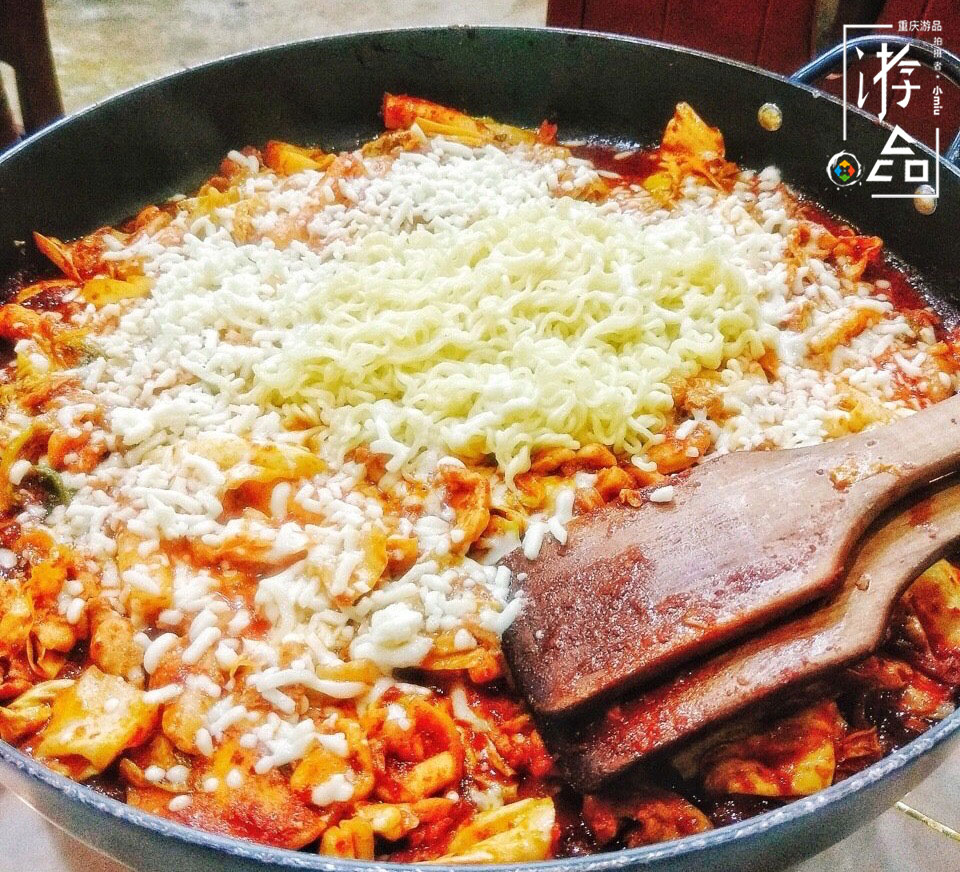 成都桐梓林，最正宗韩国料理，老板不会中文，点菜说外语