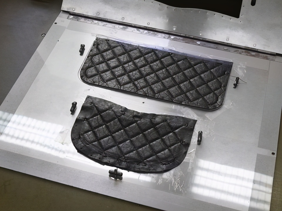 揭秘CHANEL从2.55到11.12的经典设计