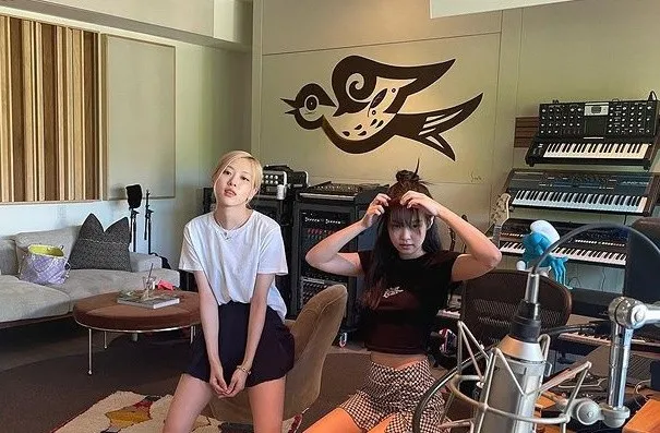 IZ*ONE珉周确定加入HYBE新女团;BLACKPINK新专辑曲目泄露?