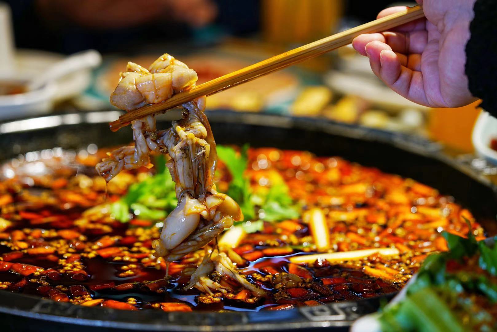 重庆人都晓得的美蛙鱼 蛙鱼潭必须要来搞一下