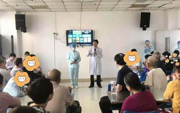 郑州市九院心理医院“我的护士，我来宠”主题医患联欢会