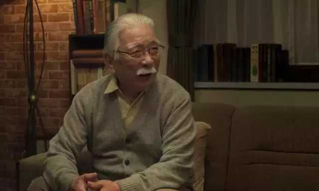 大爷和援交女的不伦之恋，究竟是走心还是走肾？