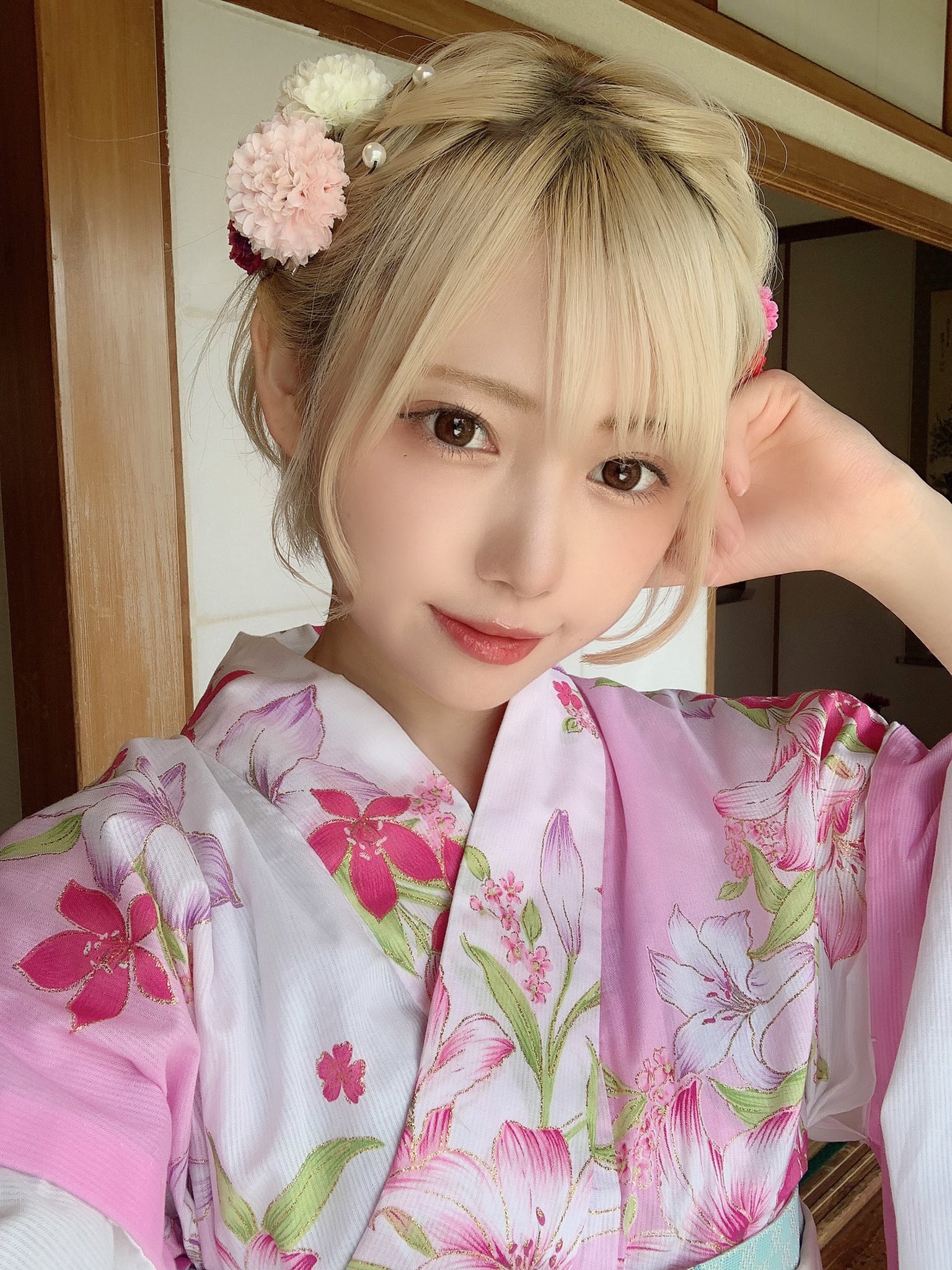 日本美少女筱崎心图片