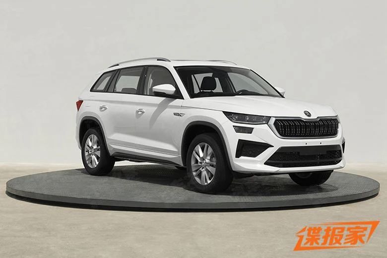 新一代AMG SL内饰官图发布；哈弗全新SUV申报图曝光