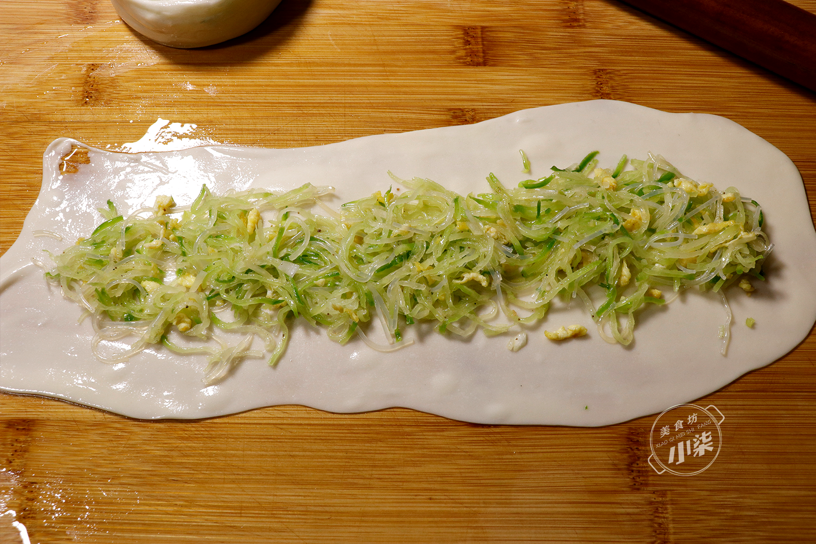 立冬後，想吃蘿蔔餡餅，學會這樣做，不破皮不露餡，個個皮薄如紙