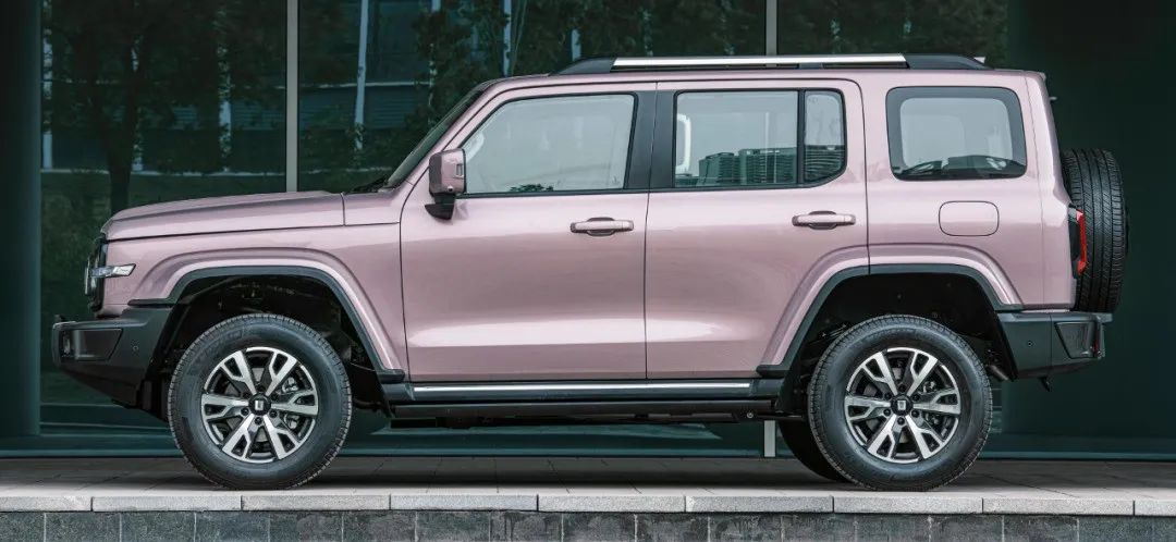 闭口不提油耗，坦克300城市版的卖点到底在哪？