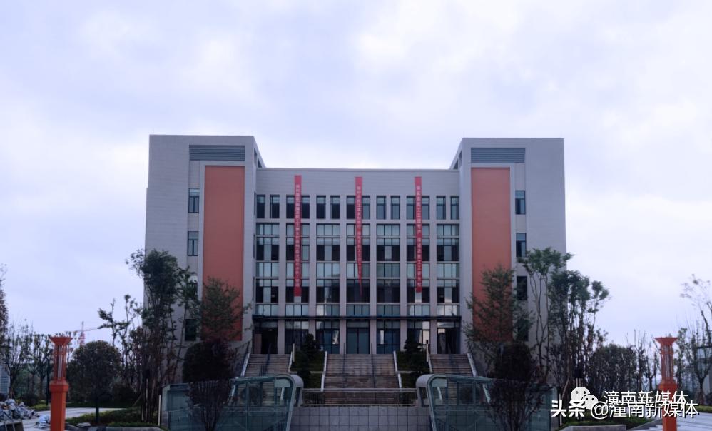 潼南实验中学初中部即将建成投用(图2)