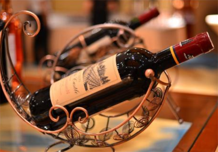 葡萄酒中“干红”指什么？葡萄酒品质高低如何区分，看完你就懂了