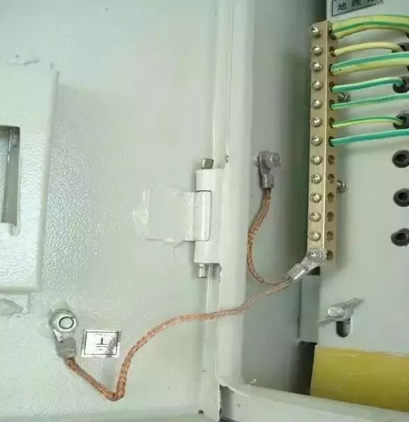 详解配电柜安装和接线全过程，看完才知道标准施工有多严谨