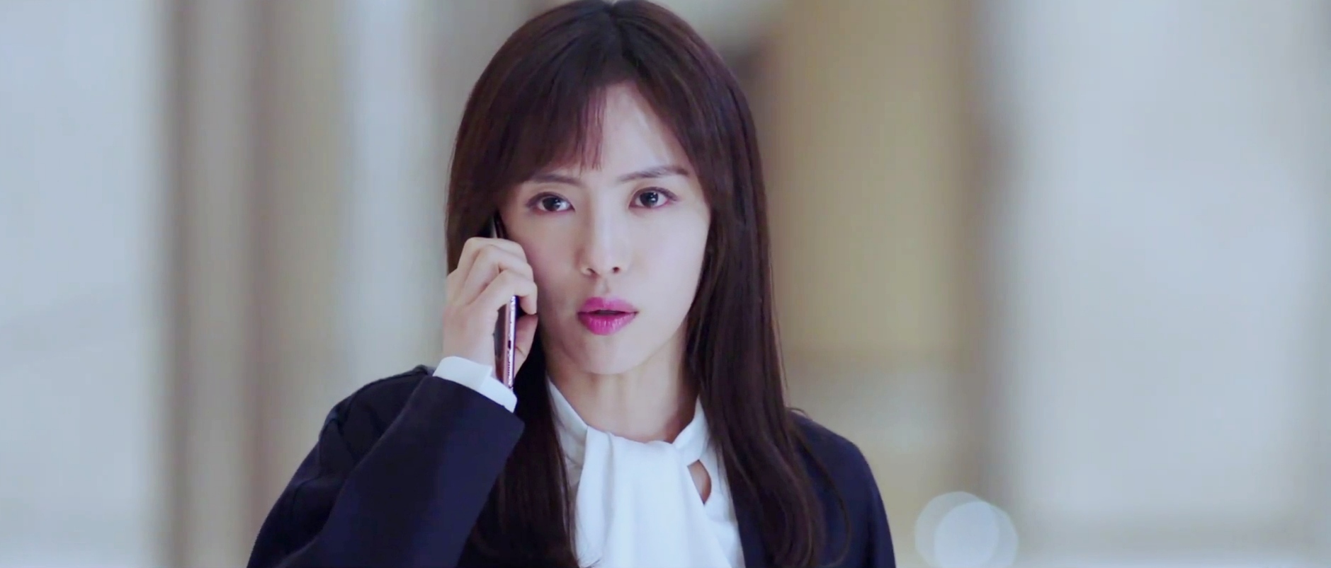 阳光之下坠入爱情的封潇声流下不争气的泪水看柯滢干了些啥